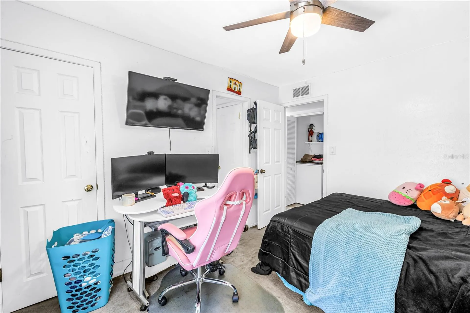 4160 35th Terrace S St Petersburg FL 33711