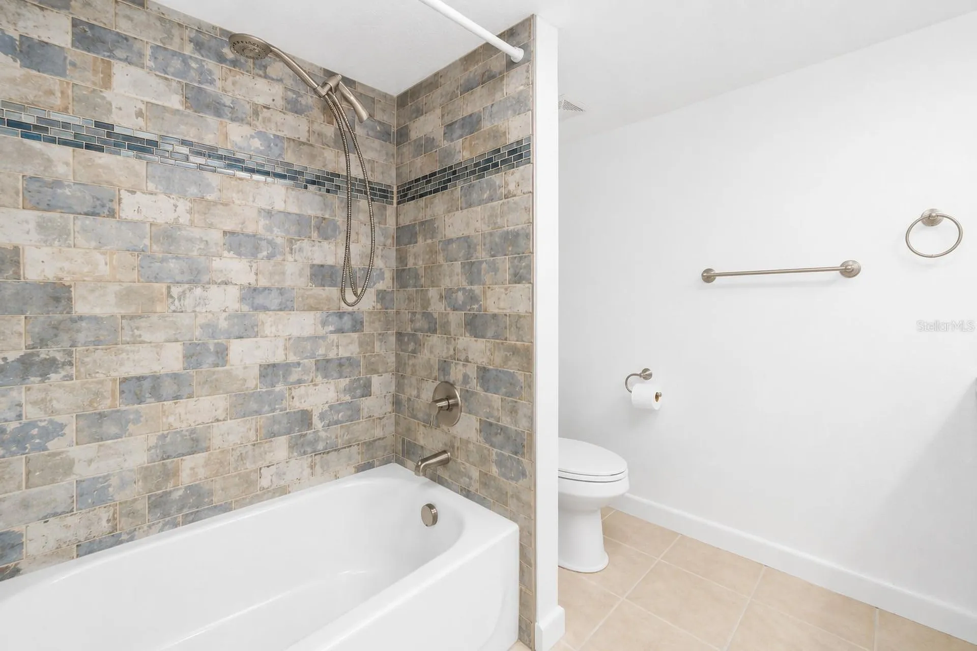 4160 35th Terrace S St Petersburg FL 33711