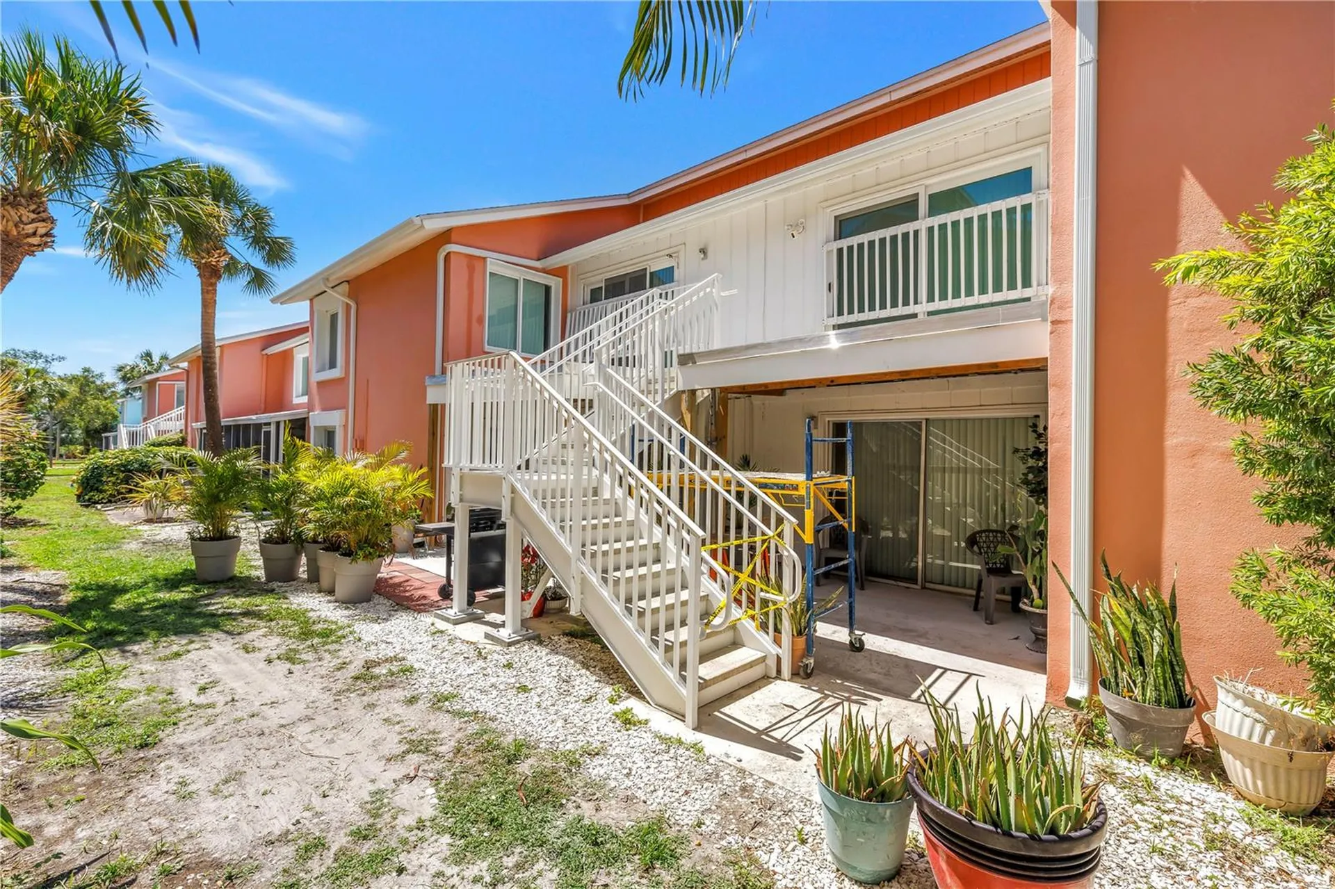 4160 35th Terrace S St Petersburg FL 33711
