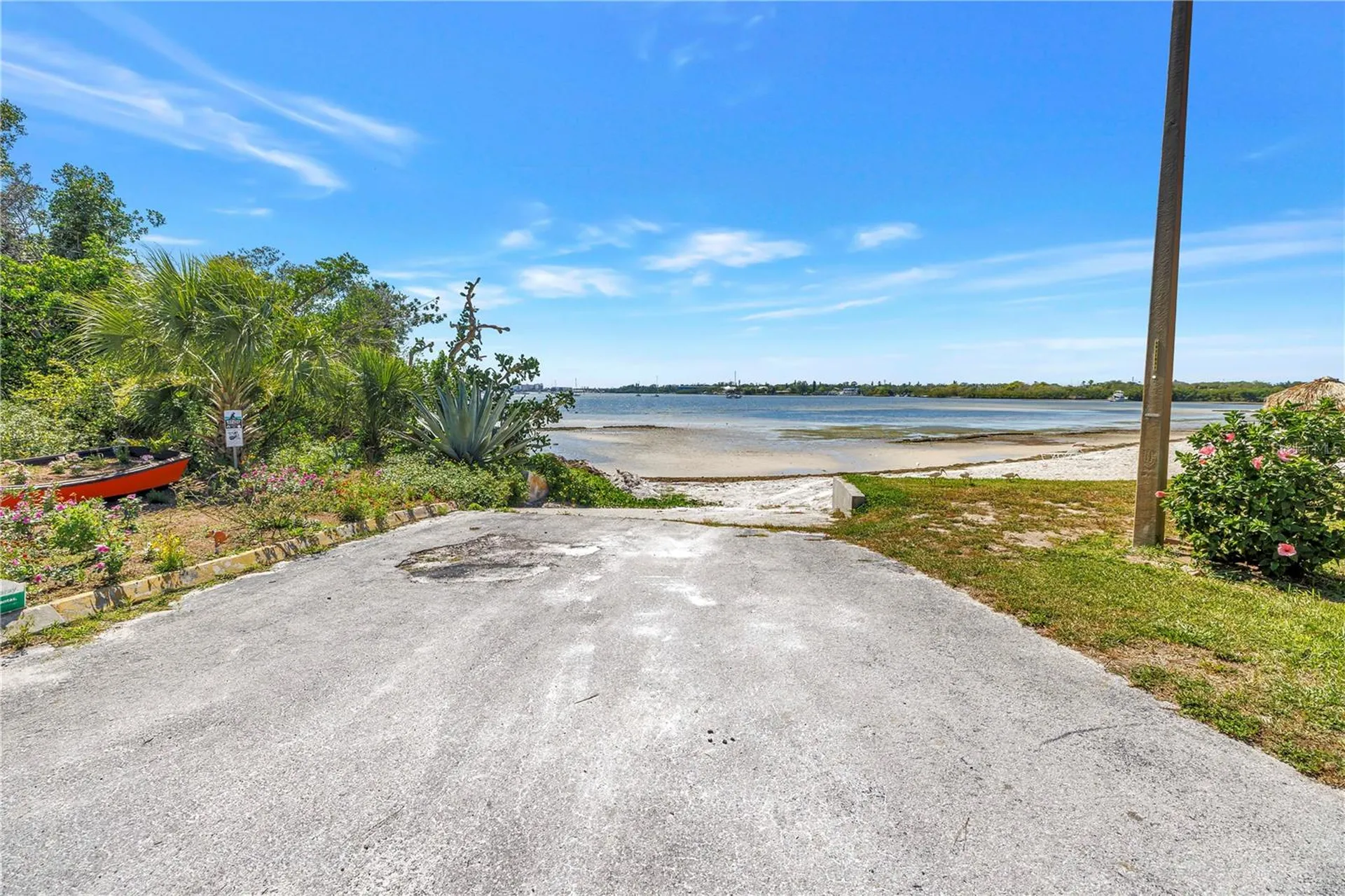 4160 35th Terrace S St Petersburg FL 33711