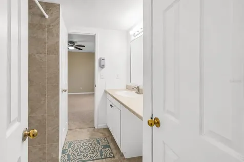 4160 35th Terrace S St Petersburg FL 33711