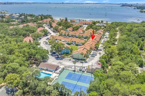 4160 35th Terrace S St Petersburg FL 33711