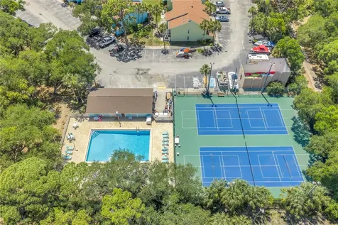 4160 35th Terrace S St Petersburg FL 33711