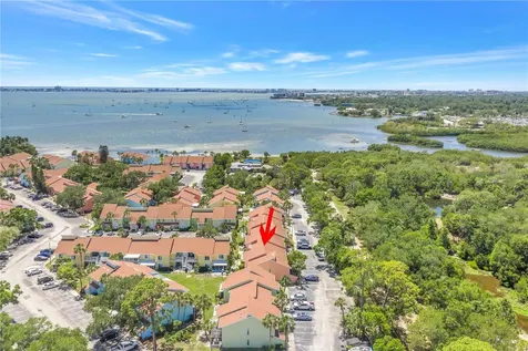 4160 35th Terrace S St Petersburg FL 33711
