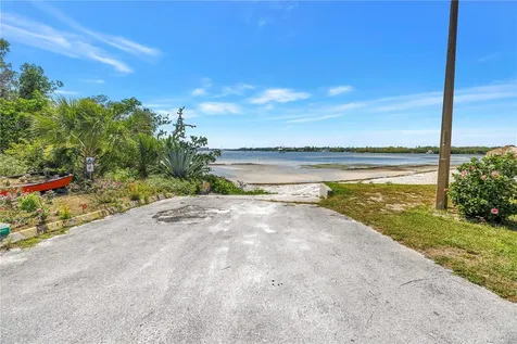 4160 35th Terrace S St Petersburg FL 33711