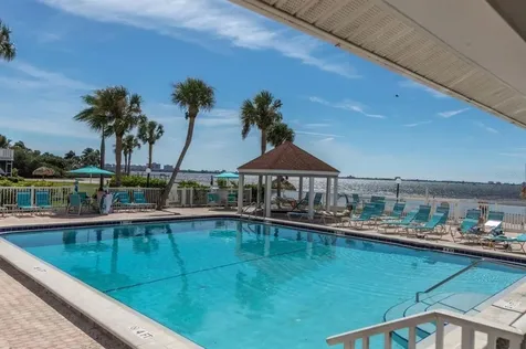 4160 35th Terrace S St Petersburg FL 33711
