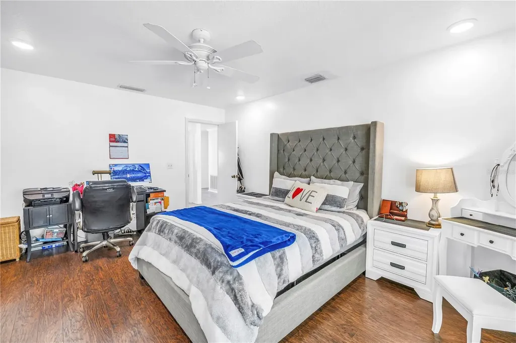 3514 69th Street W Bradenton FL 34209