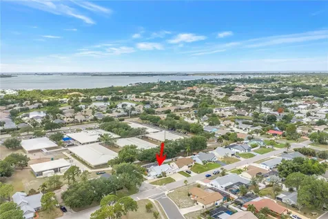 3514 69TH Street W Bradenton FL 34209