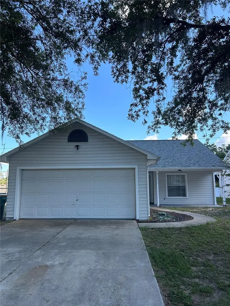 2639 Winchester Circle Eustis FL 32726