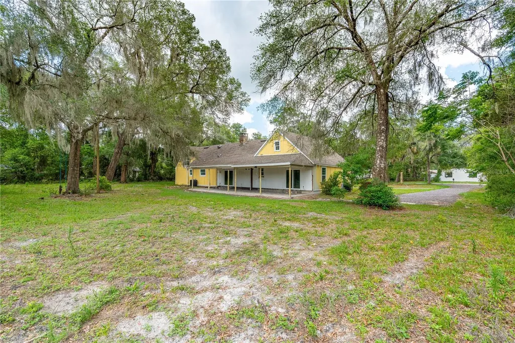 475 E Wisconsin Avenue Orange City FL 32763