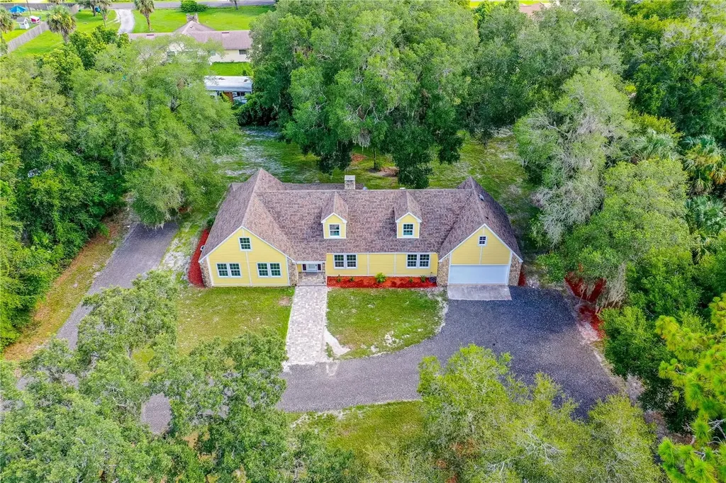 475 E Wisconsin Avenue Orange City FL 32763