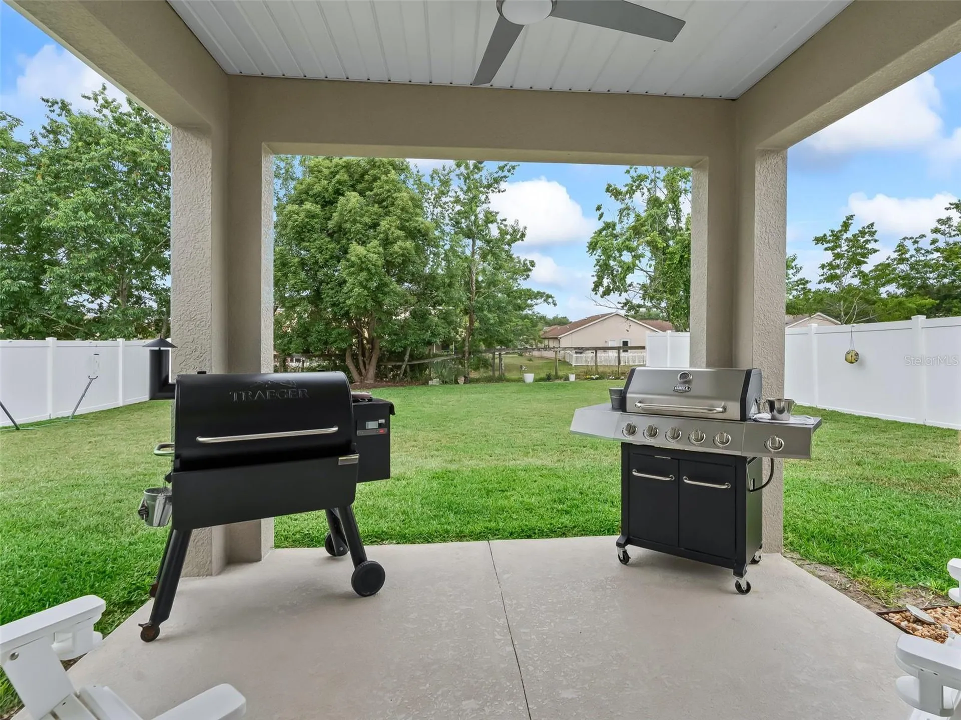 5015 NE 125th Loop Oxford FL 34484
