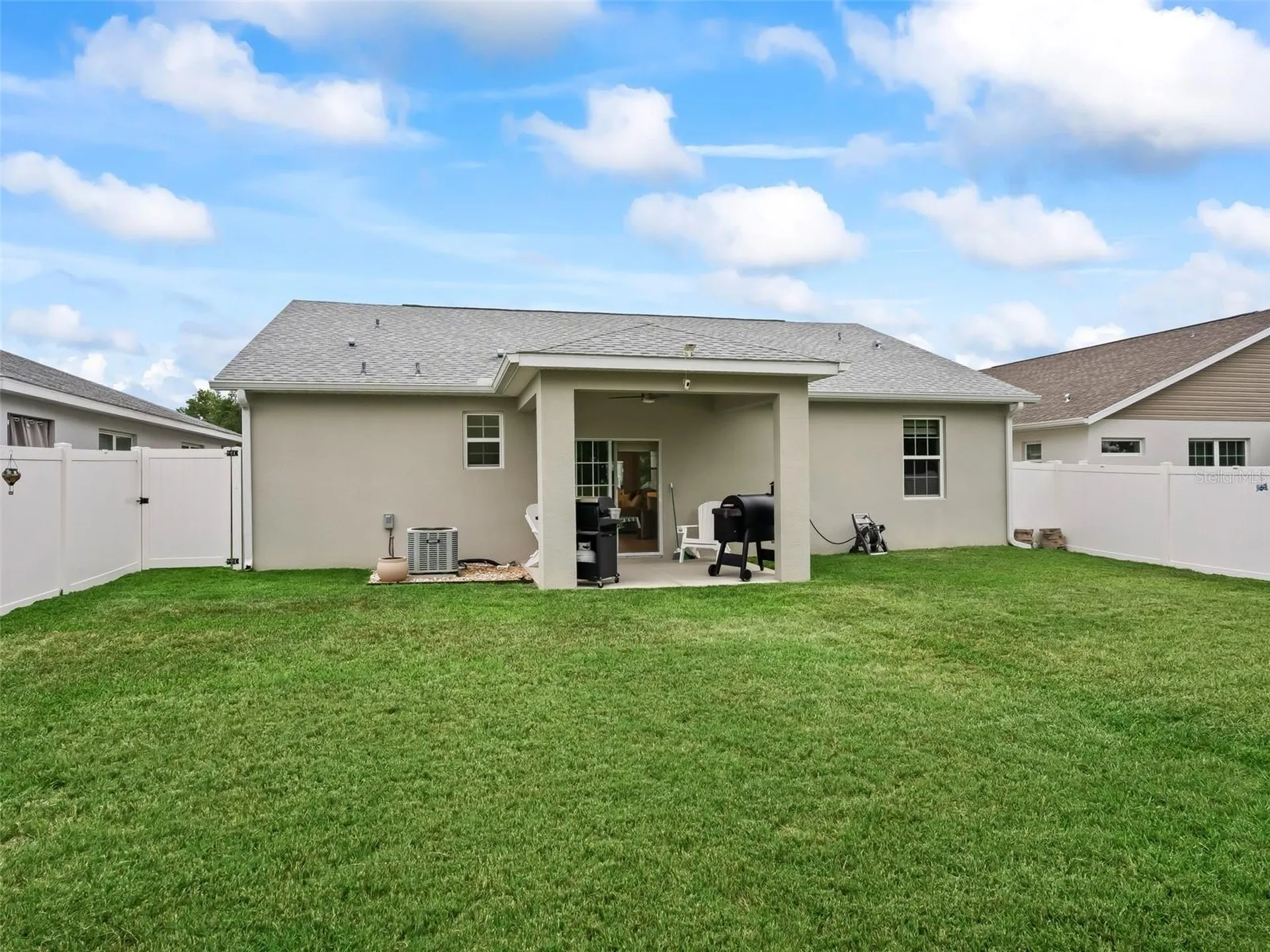 5015 NE 125th Loop Oxford FL 34484