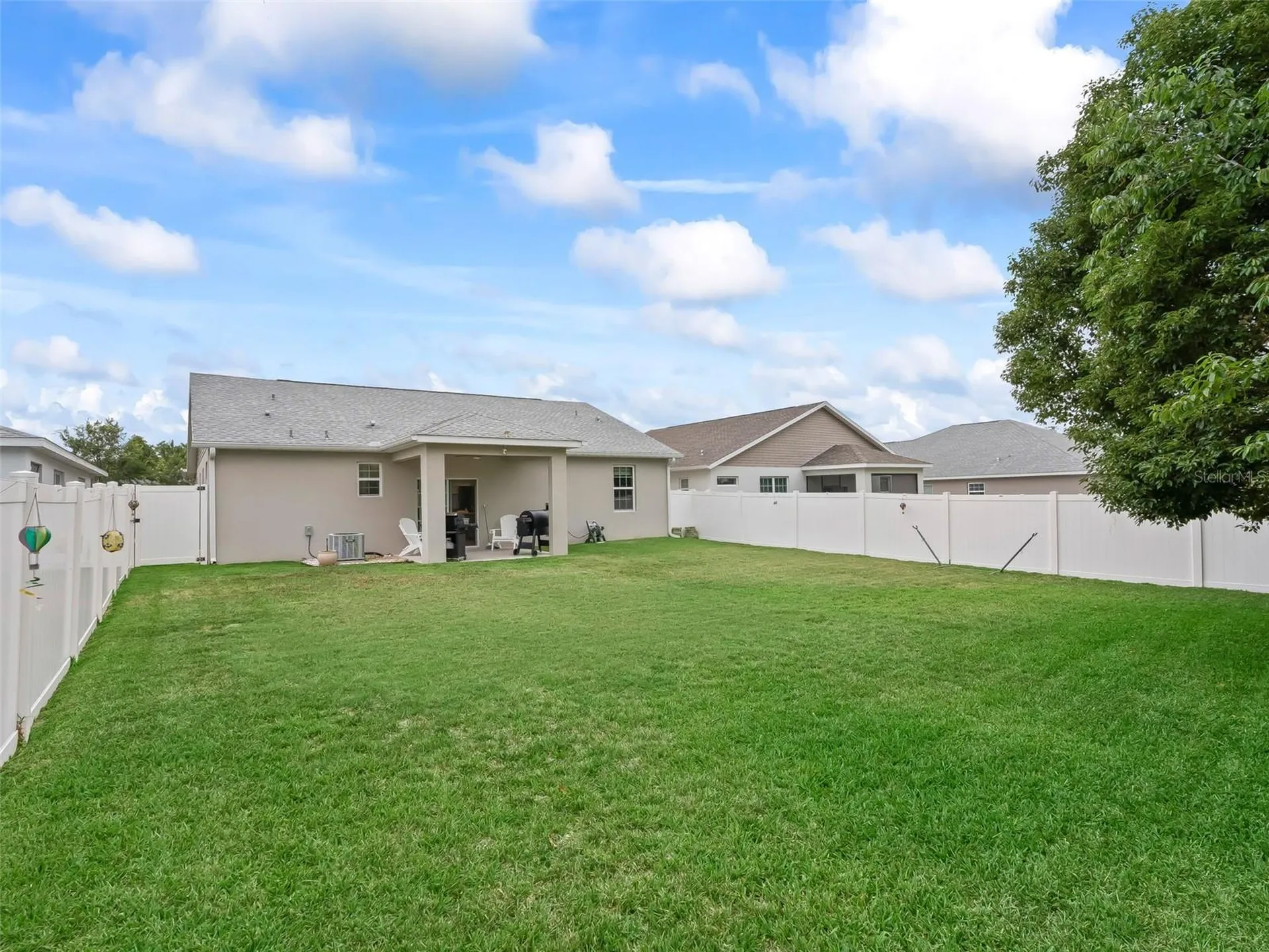 5015 NE 125th Loop Oxford FL 34484