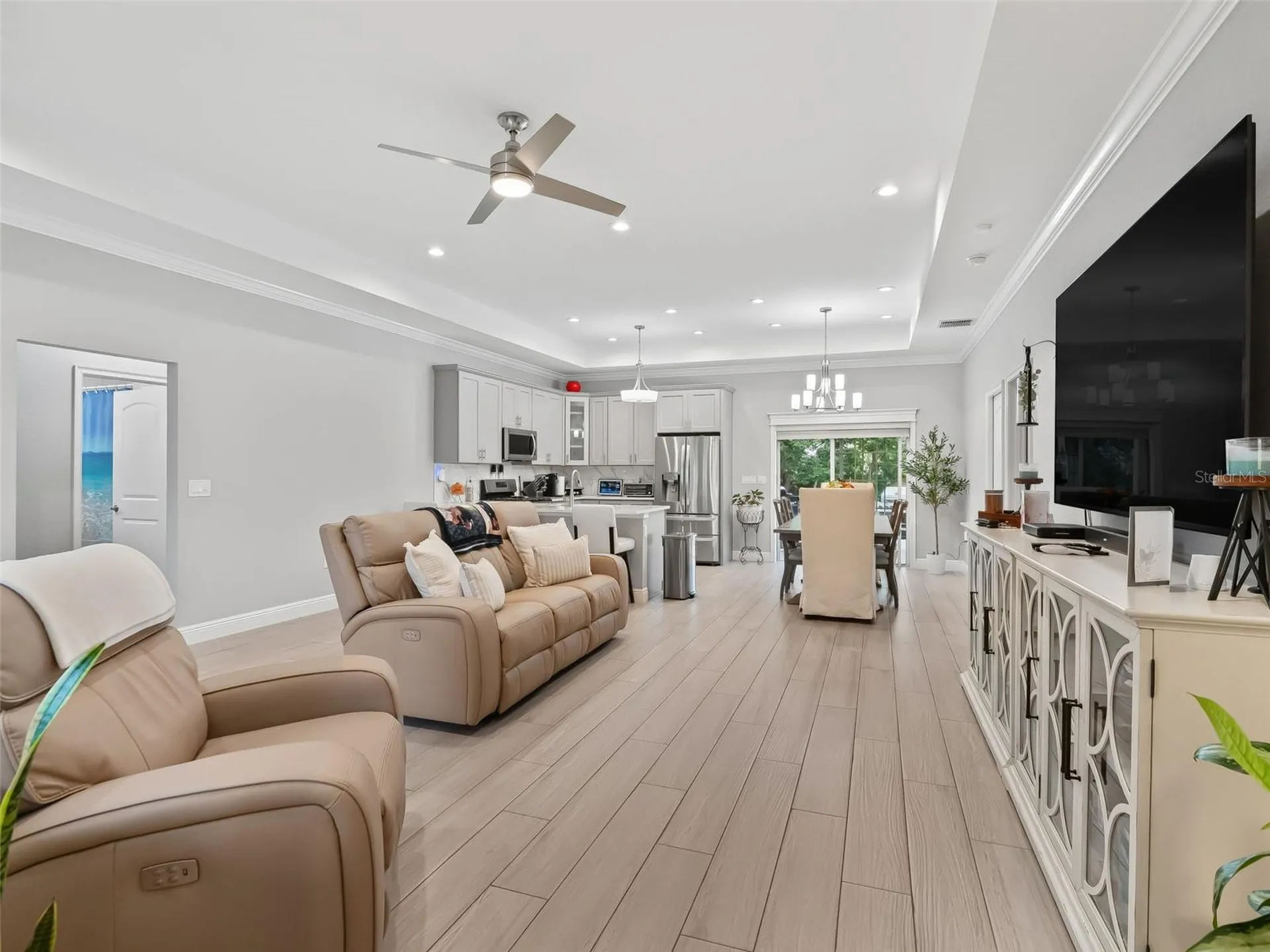 5015 NE 125th Loop Oxford FL 34484