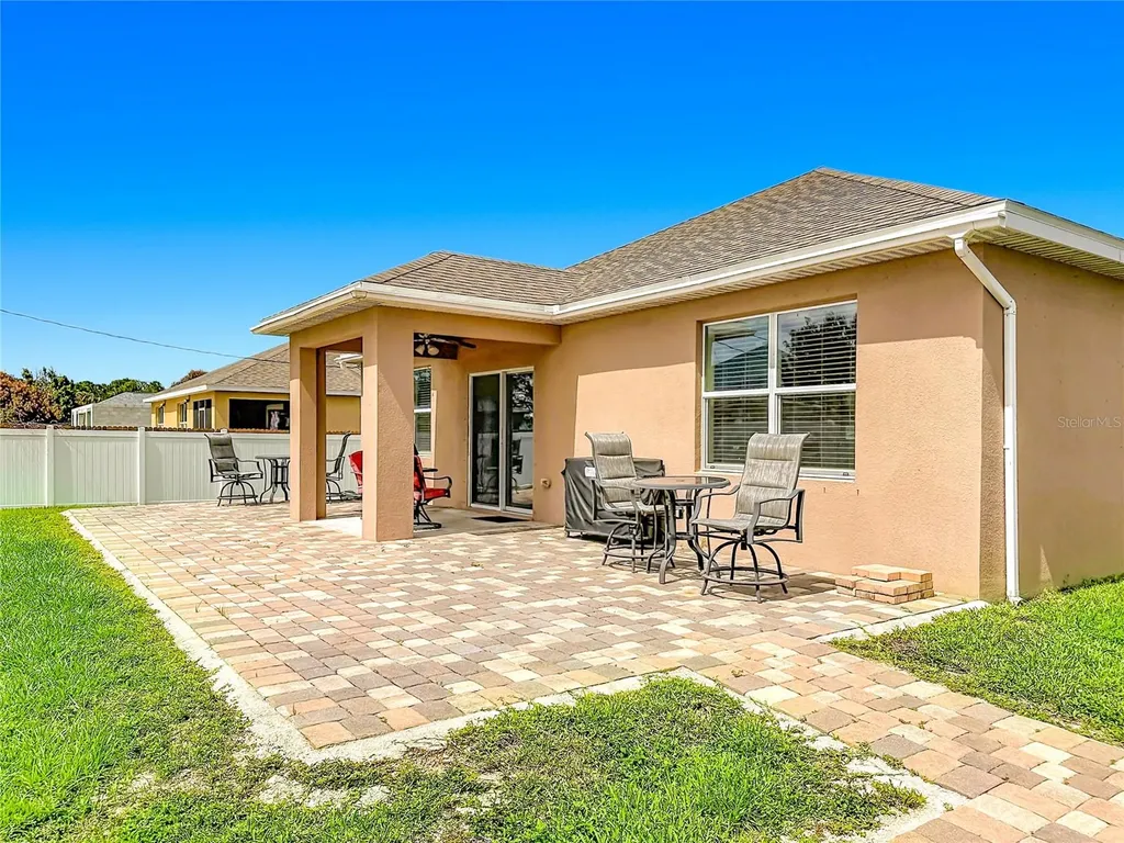 1190 SW Broadview Street Port St Lucie FL 34983