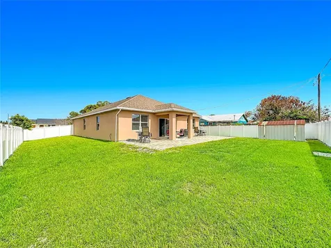 1190 SW Broadview Street Port St Lucie FL 34983