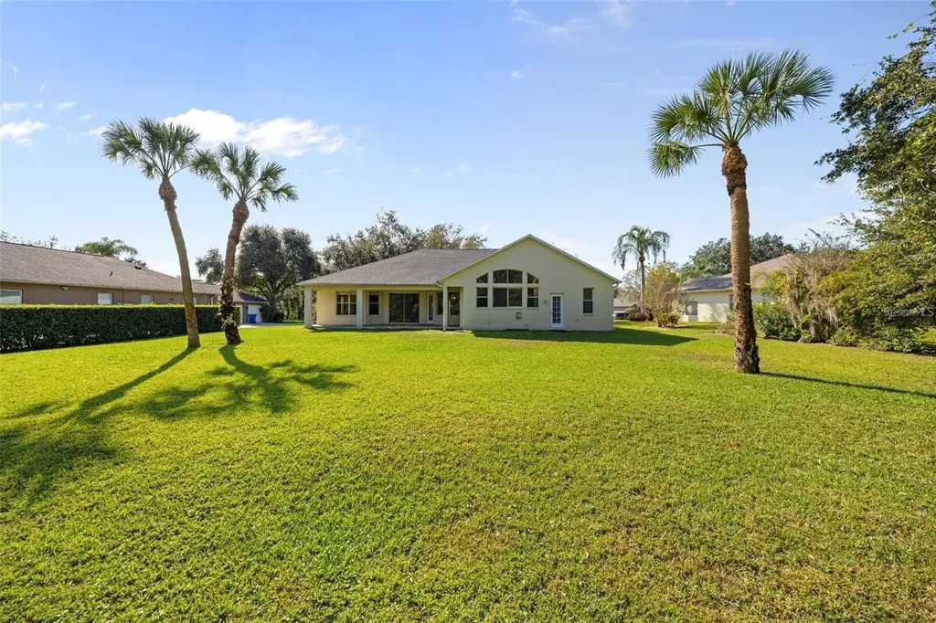 1452 Kensington Woods Drive Lutz FL 33549