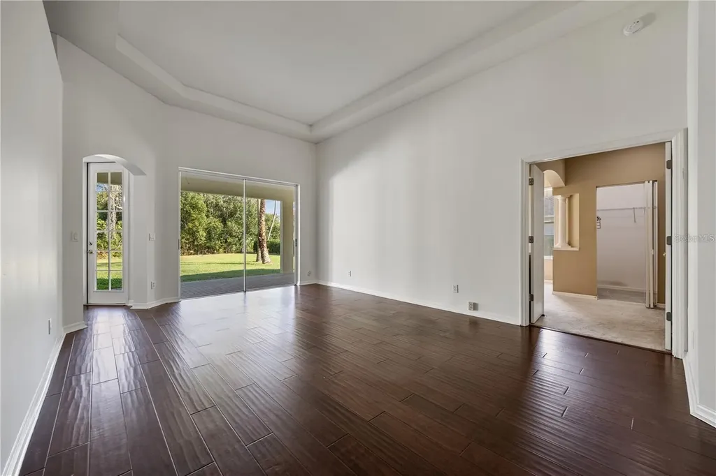 1452 Kensington Woods Drive Lutz FL 33549