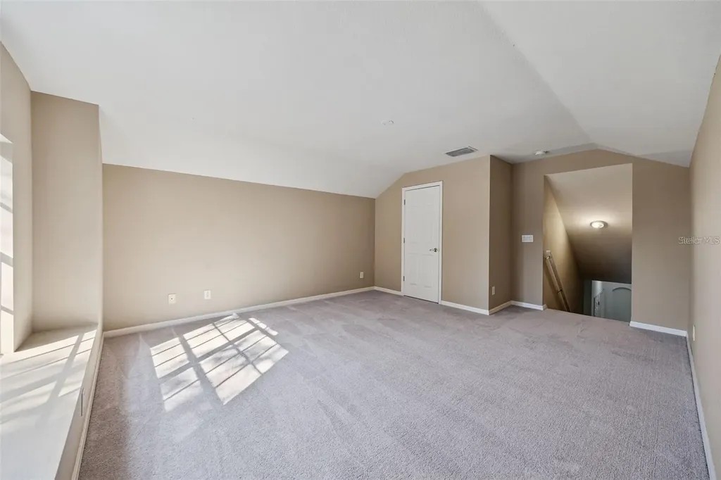 1452 Kensington Woods Drive Lutz FL 33549