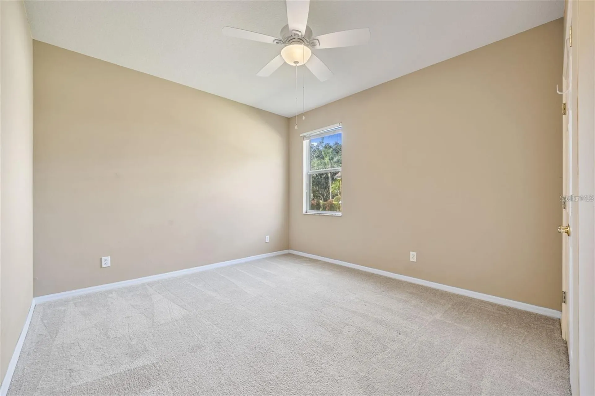 1452 Kensington Woods Drive Lutz FL 33549