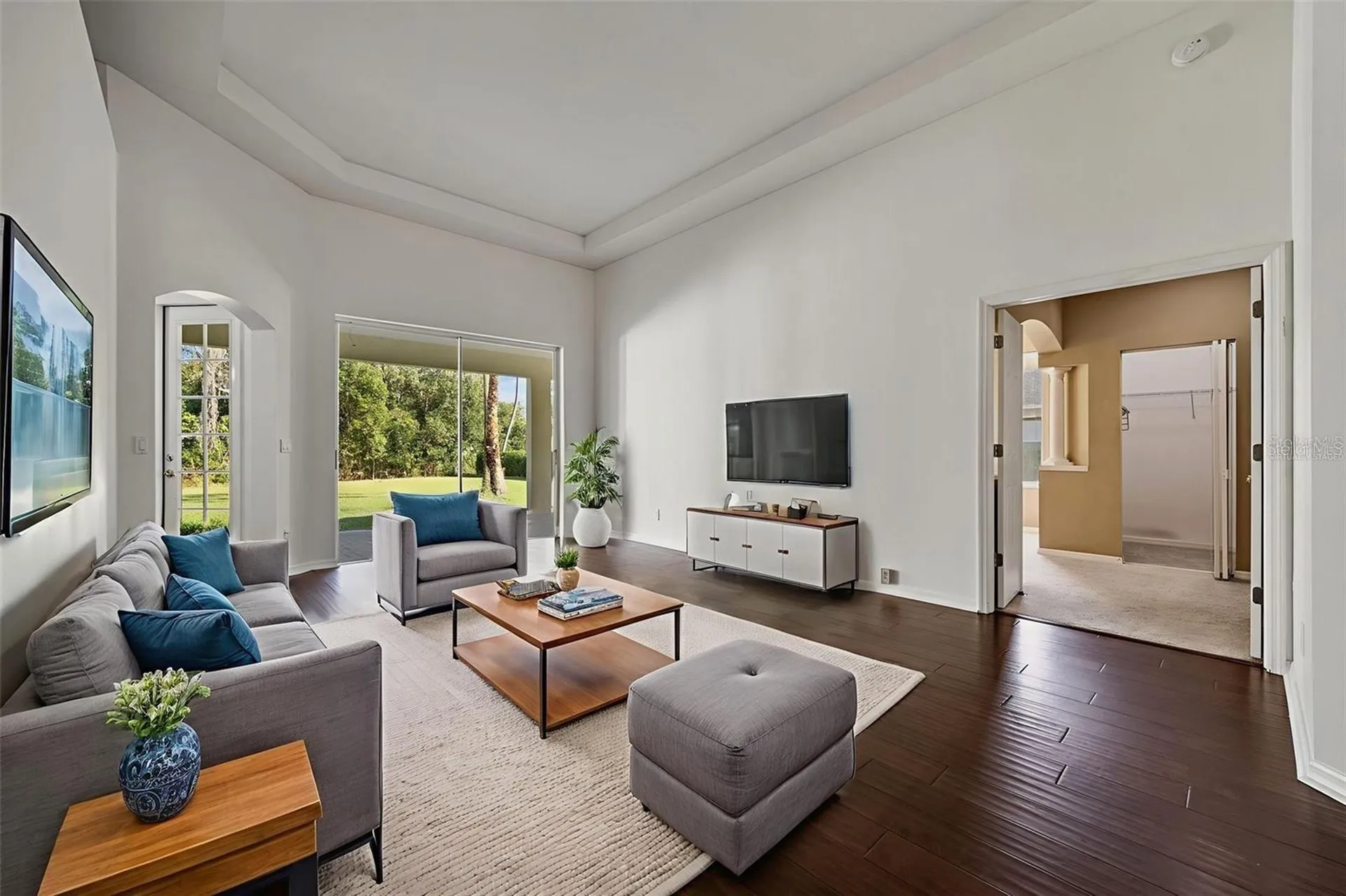 1452 Kensington Woods Drive Lutz FL 33549