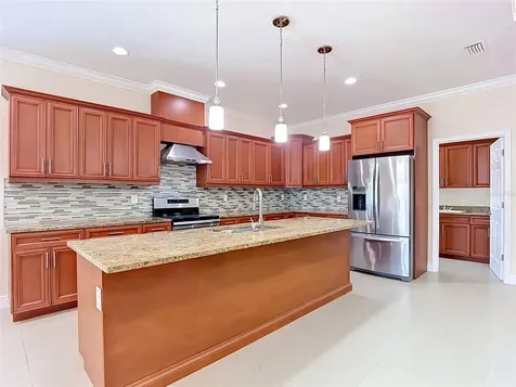 5065 67th Way N St Petersburg FL 33709