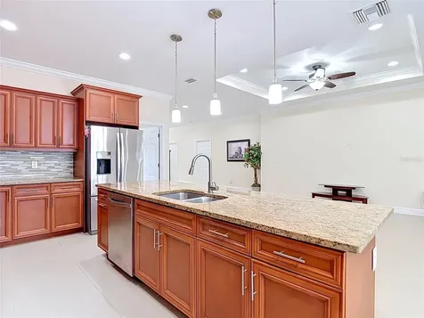 5065 67th Way N St Petersburg FL 33709