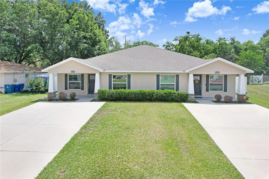 349 Honey Bee Lane Polk City FL 33868