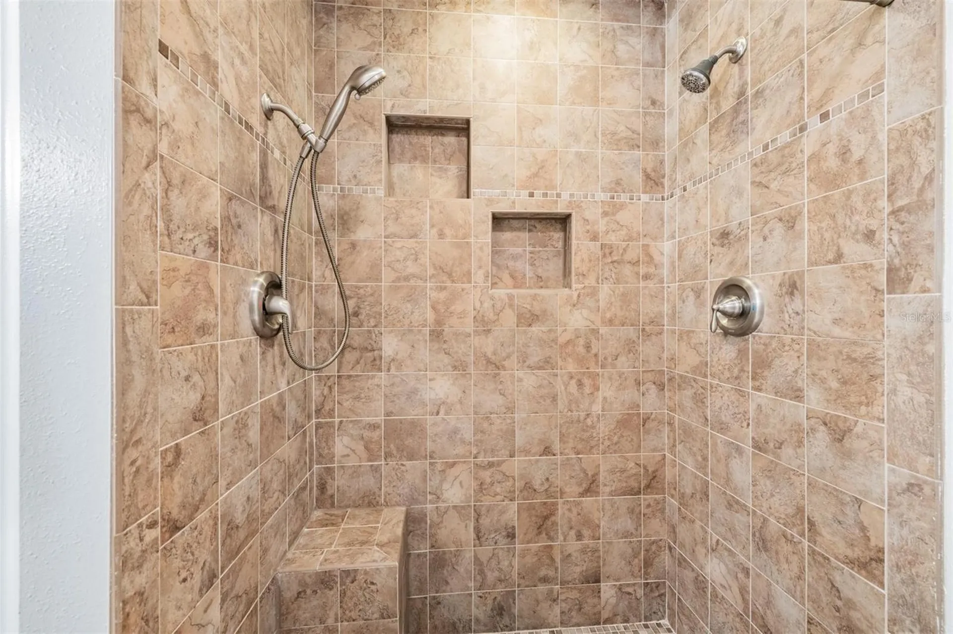 712 Camellia Court Seffner FL 33584