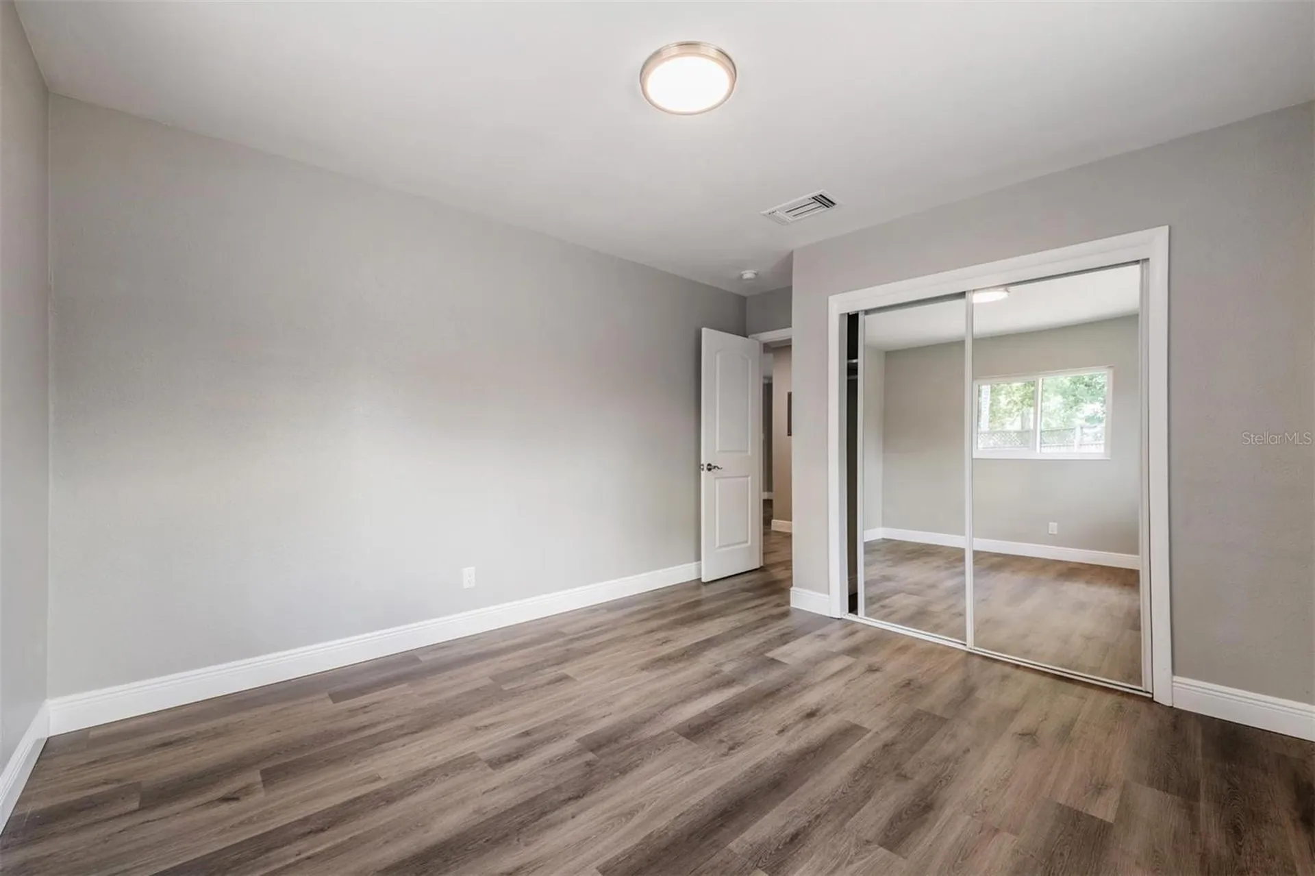 712 Camellia Court Seffner FL 33584