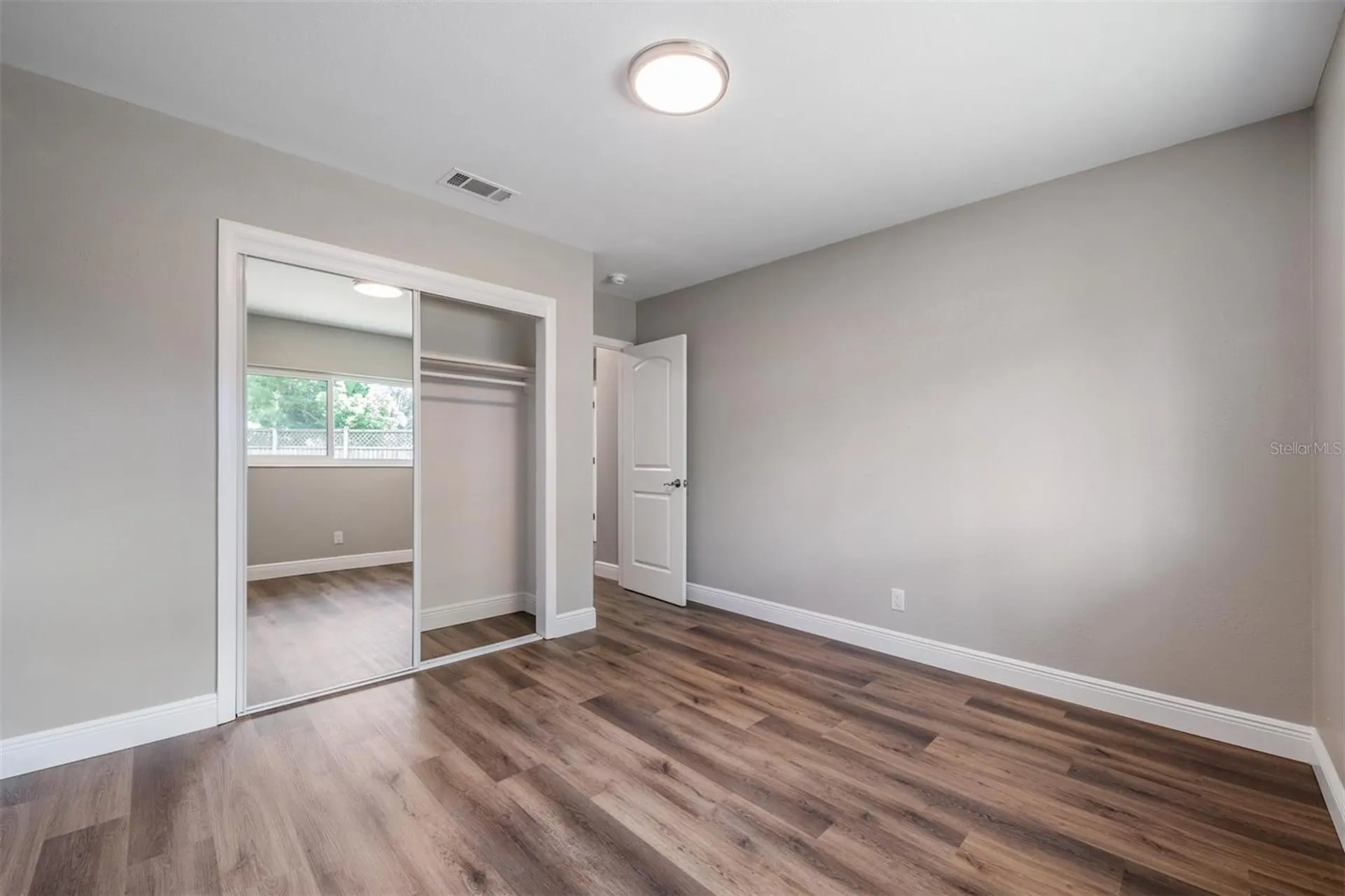 712 Camellia Court Seffner FL 33584