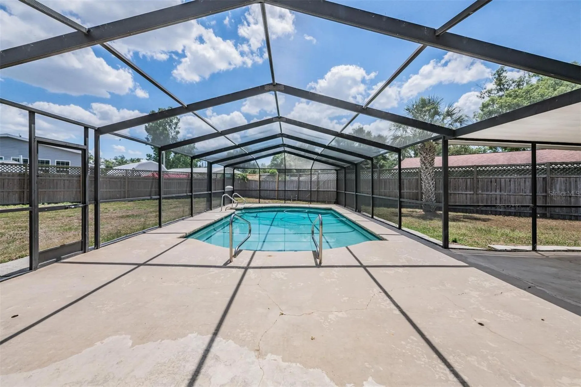 712 Camellia Court Seffner FL 33584