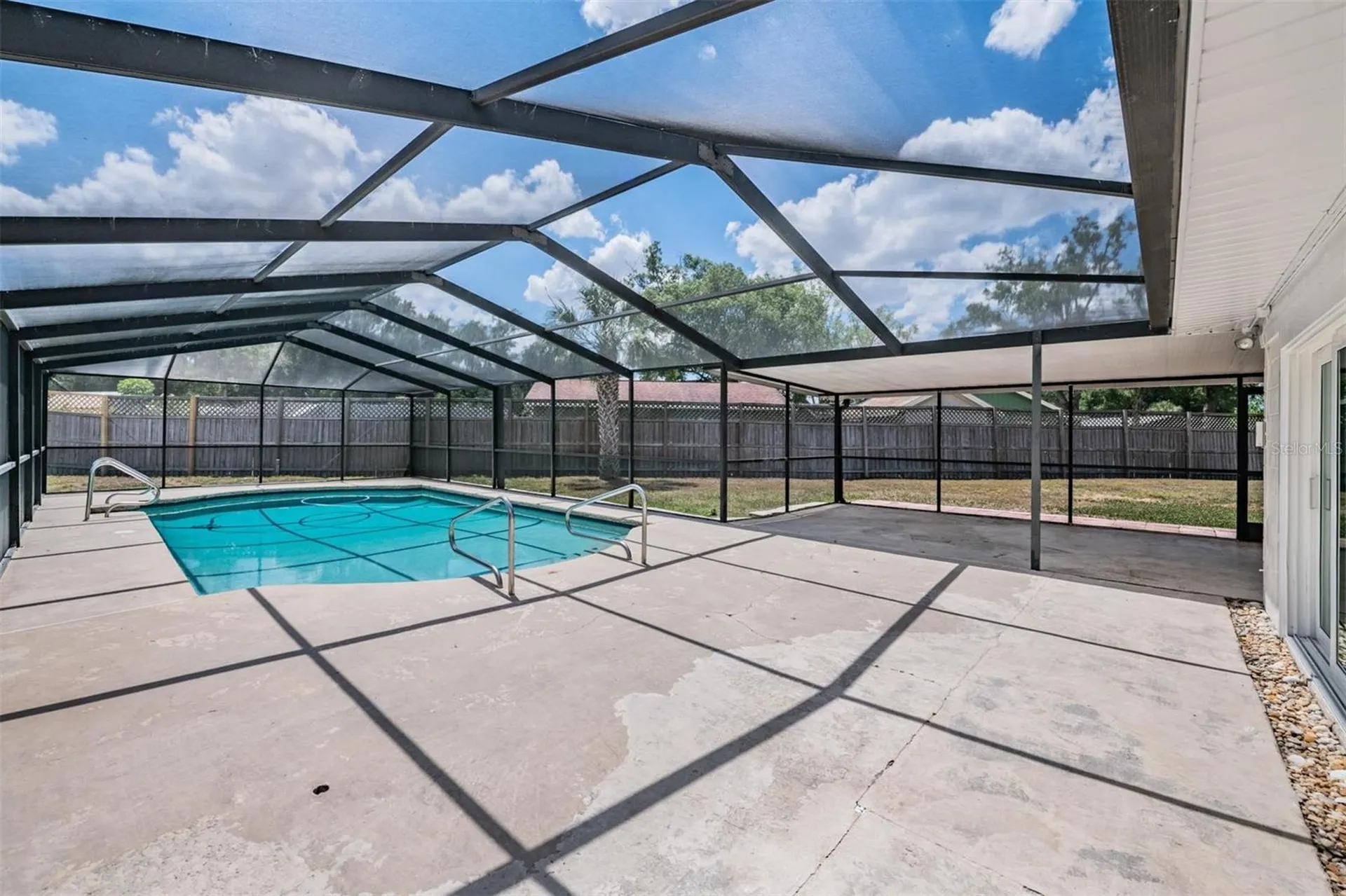 712 Camellia Court Seffner FL 33584
