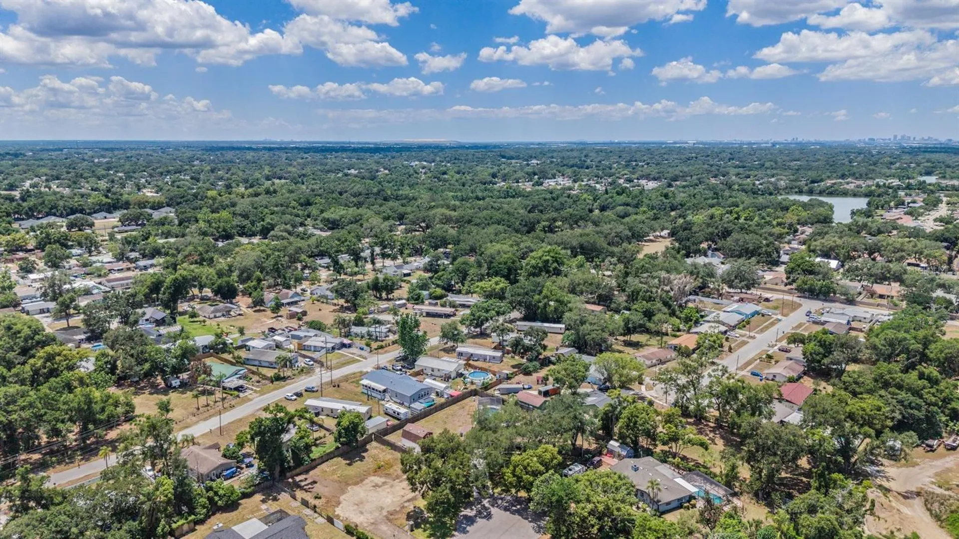 712 Camellia Court Seffner FL 33584
