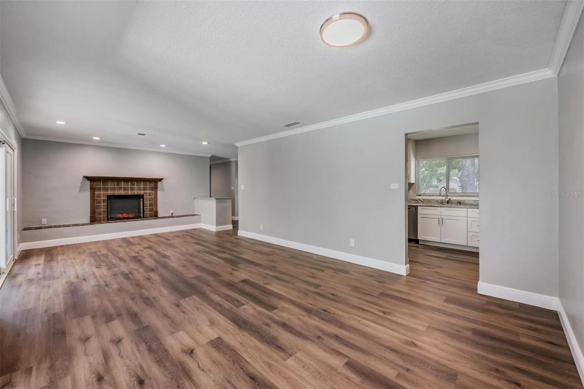 712 Camellia Court Seffner FL 33584