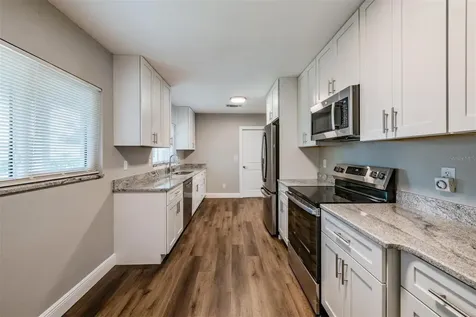 712 Camellia Court Seffner FL 33584