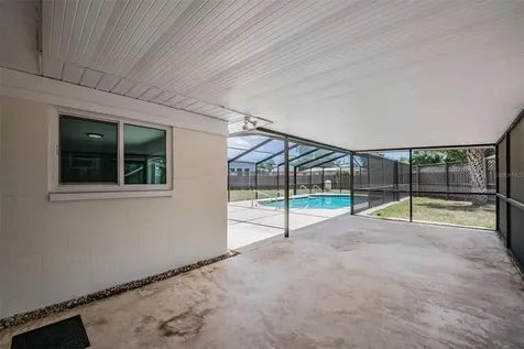 712 Camellia Court Seffner FL 33584
