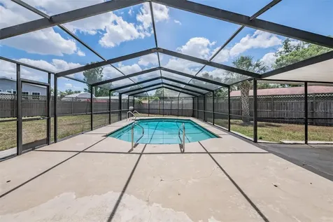 712 Camellia Court Seffner FL 33584