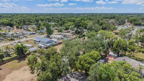 712 Camellia Court Seffner FL 33584