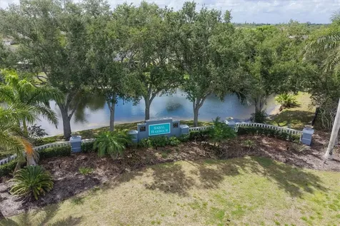 4506 Sanibel Way Bradenton FL 34203