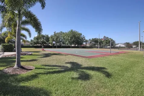 4506 Sanibel Way Bradenton FL 34203