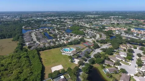 4506 Sanibel Way Bradenton FL 34203