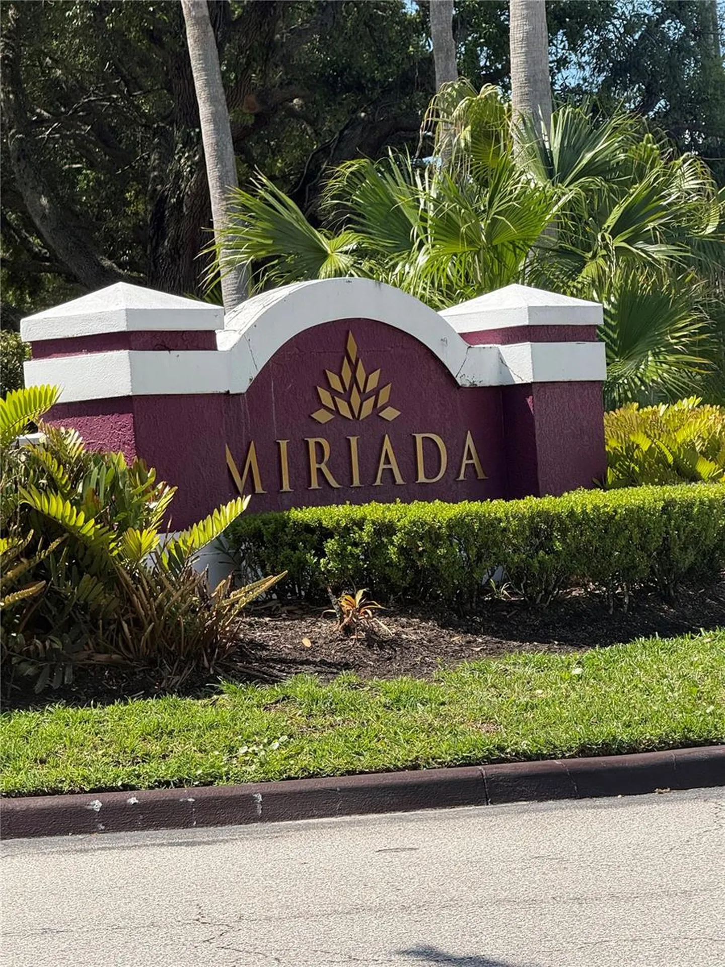 2013 Dixie Belle Drive Orlando FL 32812