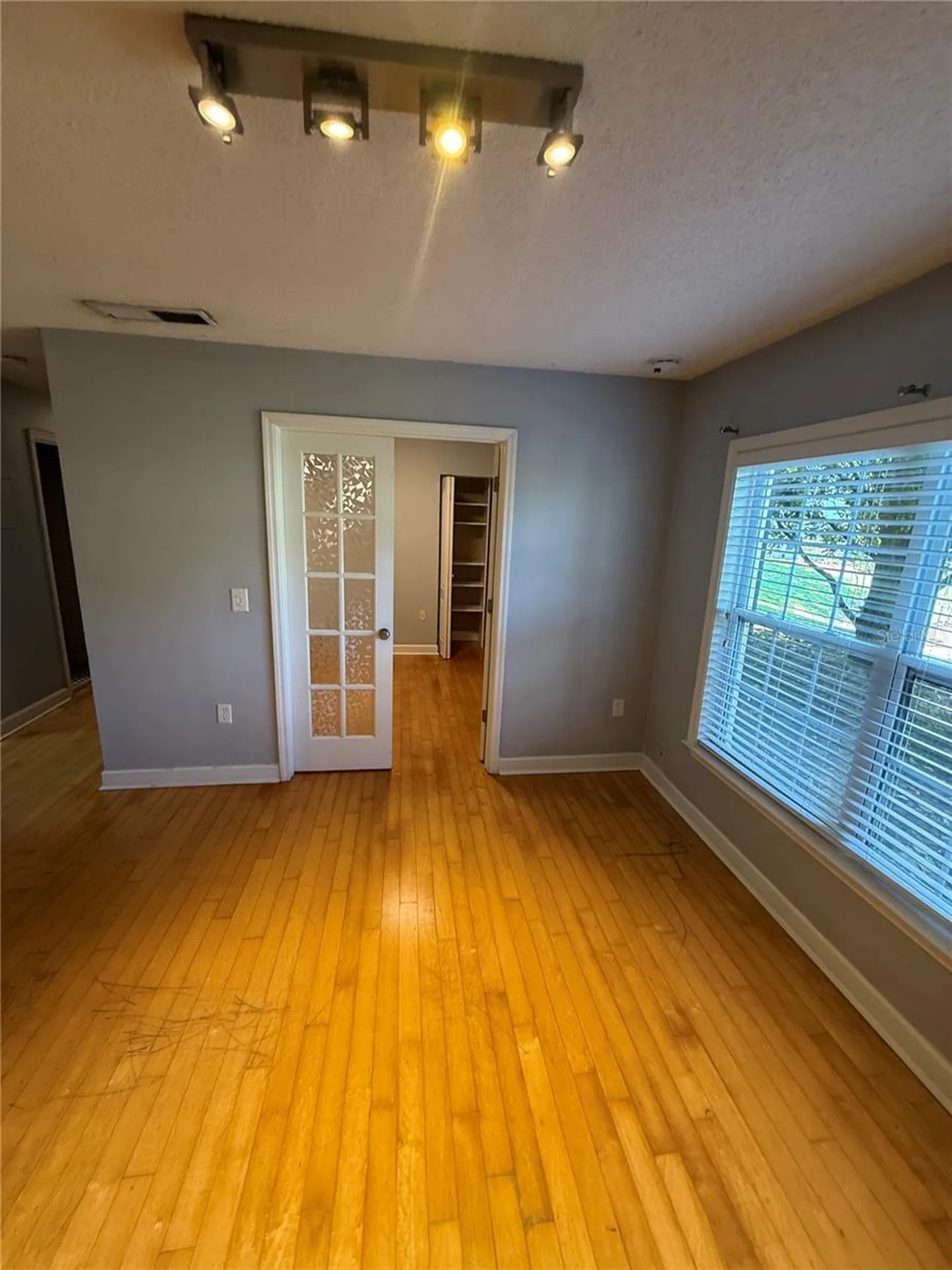 2013 Dixie Belle Drive Orlando FL 32812