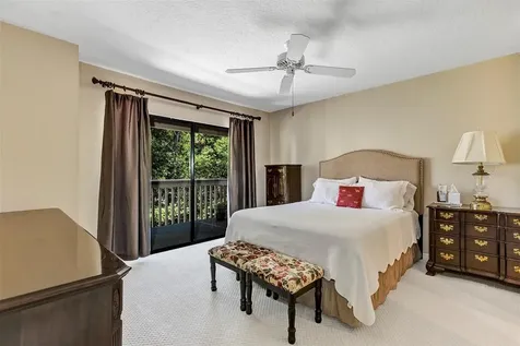 121 Crown Point Circle Longwood FL 32779
