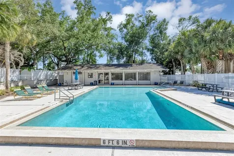 121 Crown Point Circle Longwood FL 32779