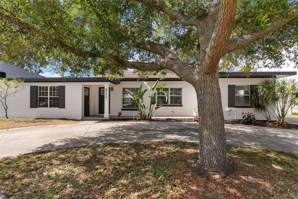 4708 W El Prado Boulevard Tampa FL 33629