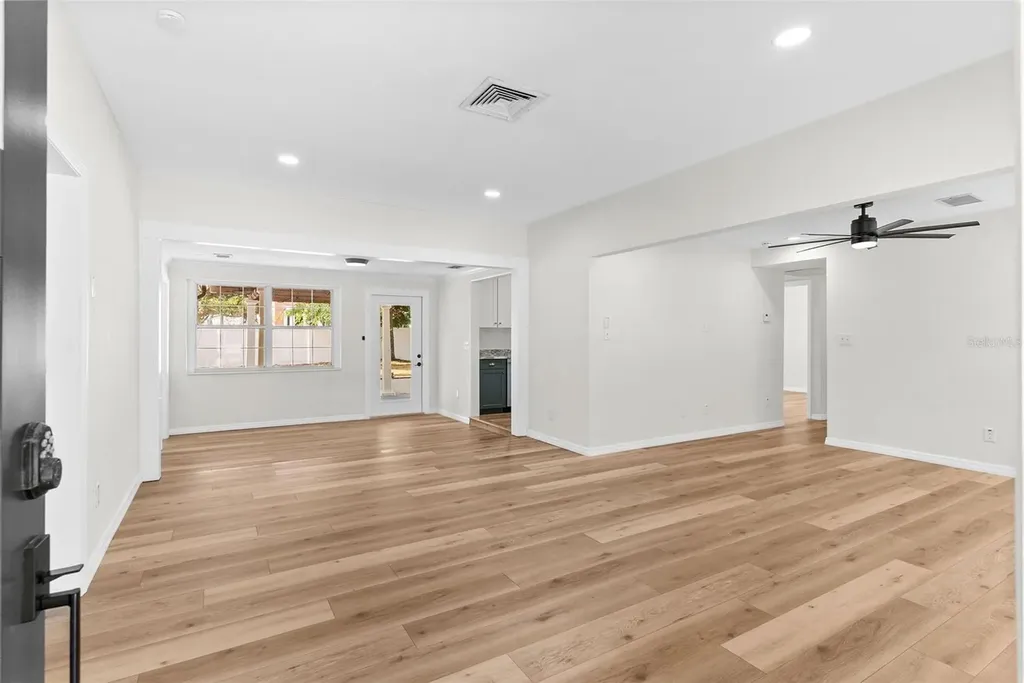 4708 W El Prado Boulevard Tampa FL 33629