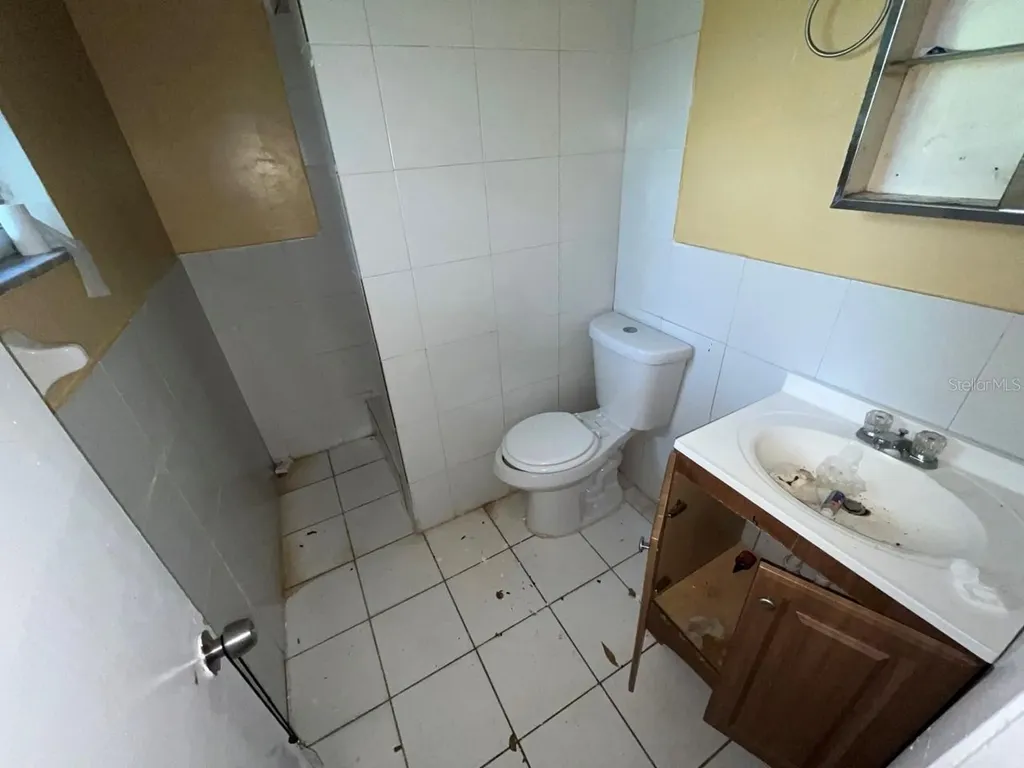 1648 Messina Avenue Orlando FL 32811